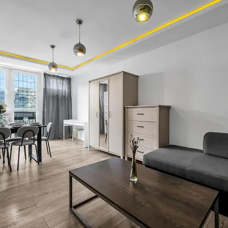 Appartamento 11th Floor Center - 57m2, Two Bedrooms - By Rentujemy